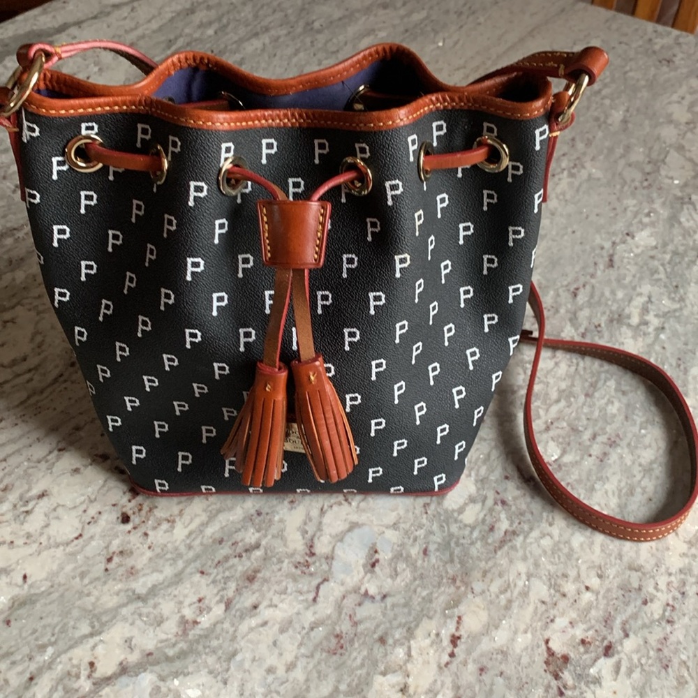 Dooney & Bourke MLB Pittsburgh Pirates Bucket Bag Purse